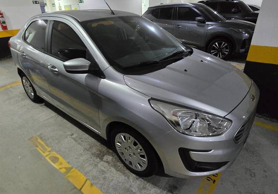 FORD KA 1.5 TI-VCT FLEX SE SEDAN AUTOMÁTICO